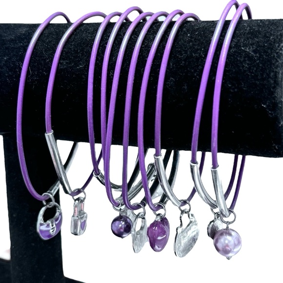 SET OF 10 PURPLE BRACELETS WITH SILVER TONE BARS AND CHARMS - Picture 1 of 10